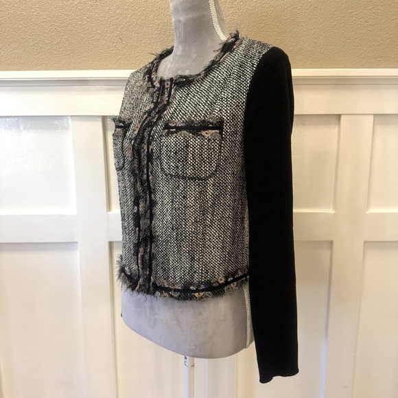 BCBGeneration Tweed Blazer Jacket Blouse Size:S Black/ White Floral - Picture 4 of 11